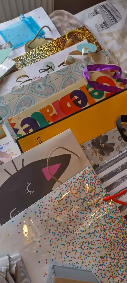 Photo of free Bundle of gift bags & boxes (NG10) #1