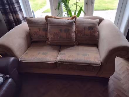 Photo of free 2 seater Sofas (Pokesdown BH5) #2