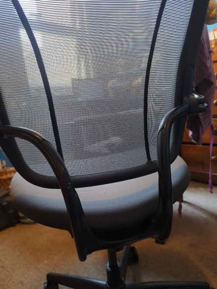 Photo of free Humanscale Liberty chair (Strawberry Hill TW11) #2