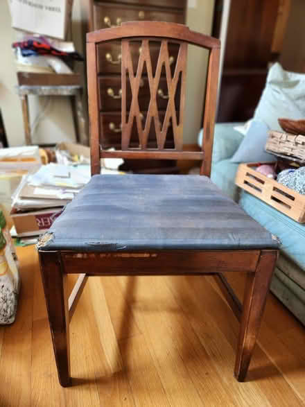Photo of free 4 old wooden dining chairs,need TLC (Cambridge, near Western Ave) #1
