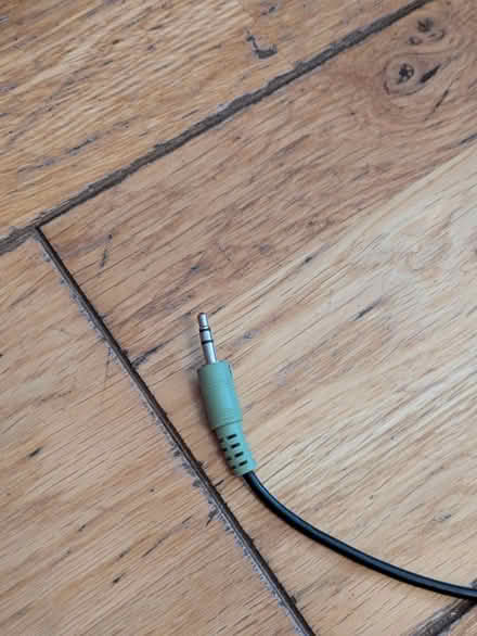 Photo of free Logitech 2.1 speakers (Dunkeld, PH8) #4