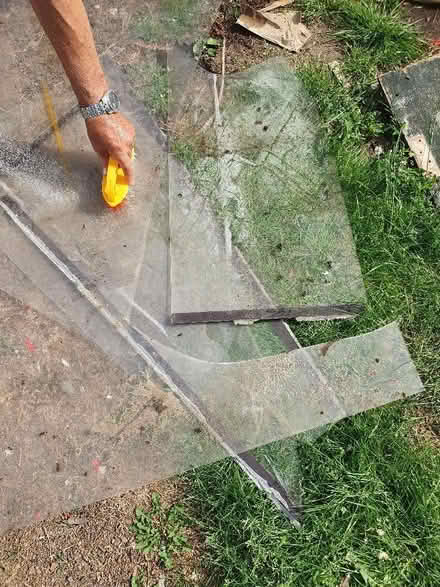 Photo of free Clear acrylic/ perspex (Enfield EN2) #3