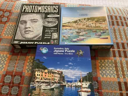 Photo of free 1000 piece jigsaws (Hertford Heath SG13) #1