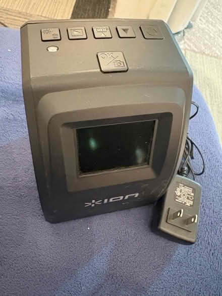 Photo of free Ion slide reader (Swansea) #1