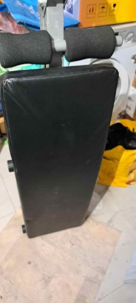 Photo of free Sit up bench (Slade Green DA8) #2