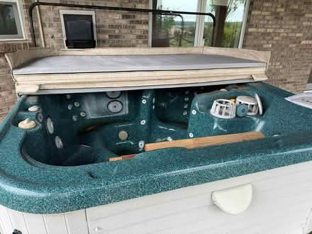 Photo of free Hot Tub - Marquis - Needs Motor (Westminster, CO 80031) #4