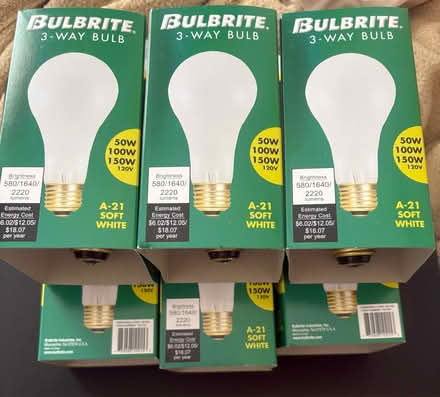 Photo of free Bulbs-New-3/Way-6 total (Woodstock) #1