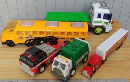 Photo of free Assorted Toy Vehicles (94087) #1