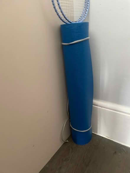Photo of free Desk, chair, lamps (bayswater W2) #4