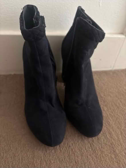 Photo of free Heels (Trumpington CB2) #2