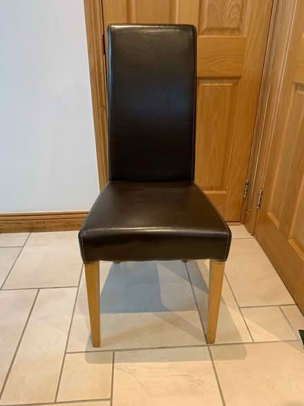 Photo of free 4 chairs (BT14) #1