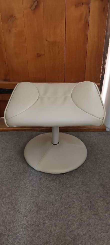 Photo of free Footstool (Simmondley SK13) #1
