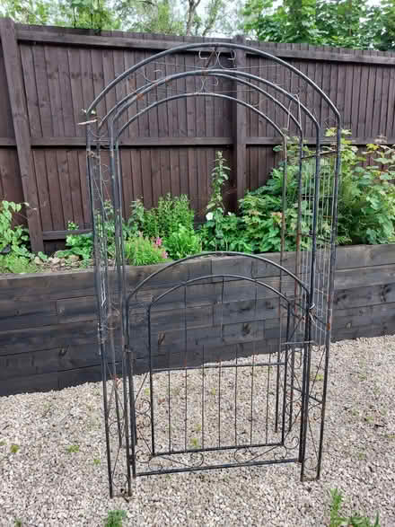 Photo of free Ornate gateway (Carnforth LA5) #1