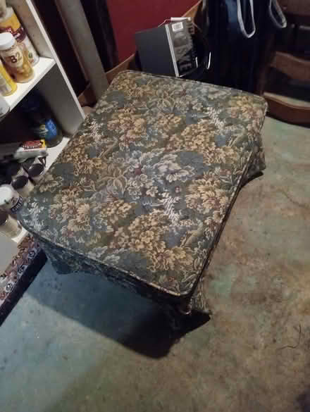Photo of free Ottoman (Worcester country club area) #1
