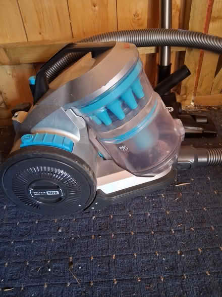 Photo of free pet vacuum (Dunfermline KY11) #2