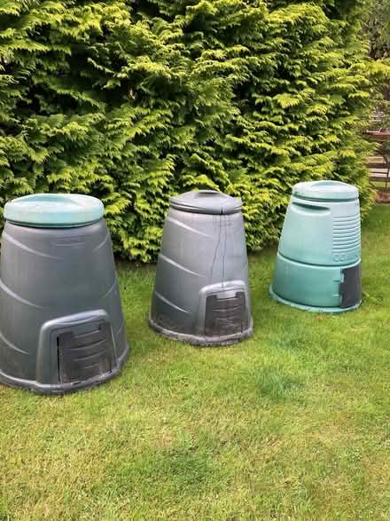 Photo of free 3 compost bins (Llanbadarn fawr LD1) #1