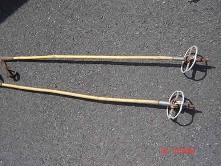 Photo of free Ski Poles (BA2 0DS) #3