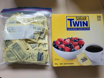 Photo of free Sugar Twin Packets (Erin Mills) #1