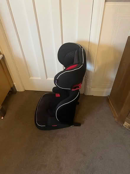 Photo of free Set car plant/Child car seat (Morfa Rhyd LL30) #4