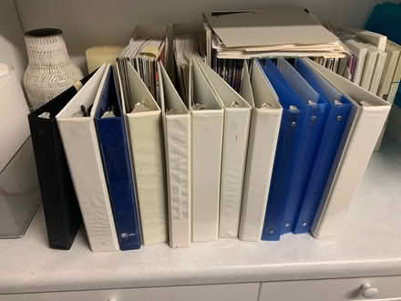 Photo of free 3-ring. Binders (Aurora near Eola & NY) #1
