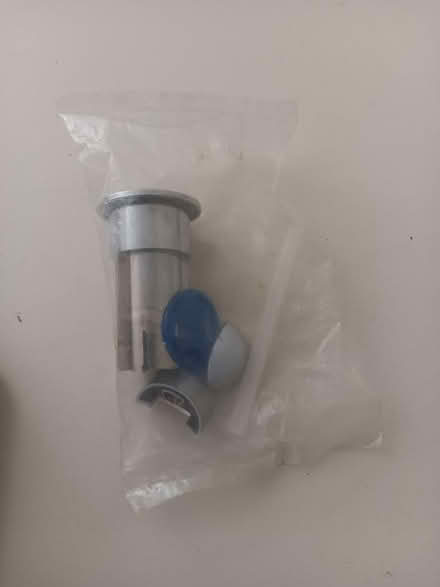 Photo of free Cistern Top press button (Fords Farm RG30) #1