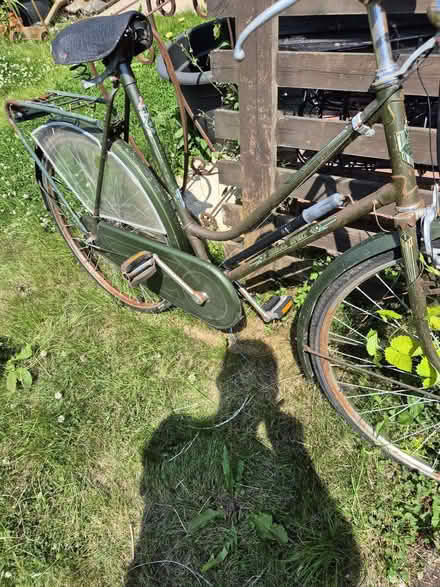 Photo of free 🚲 Union ‘De Luxe Sports’ Ladies' Bicycle – Dutch (Holmer Green HP15) #2
