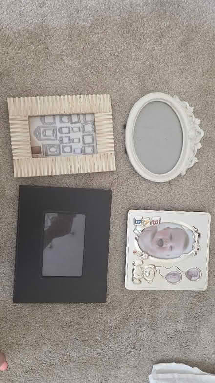 Photo of free Photo Frames (Aston S26) #1