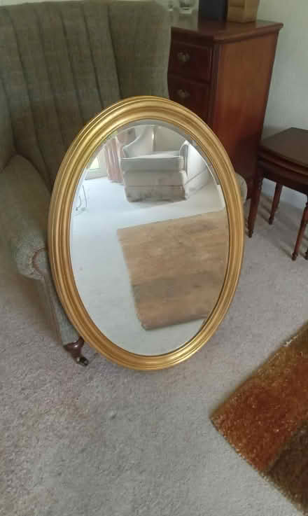 Photo of free Oval mirrors (Dore S17) #2