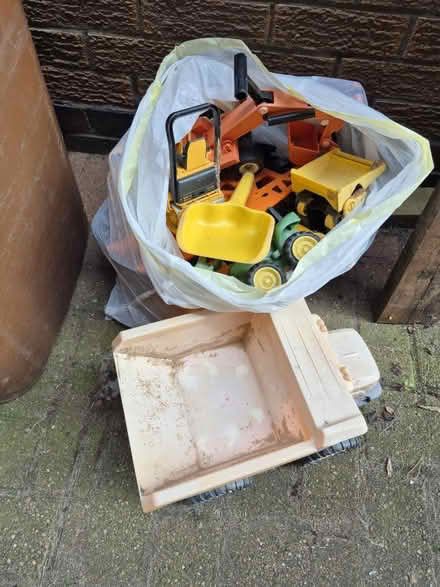 Photo of free Sand Pit Toys (Stanley Common DE7) #1