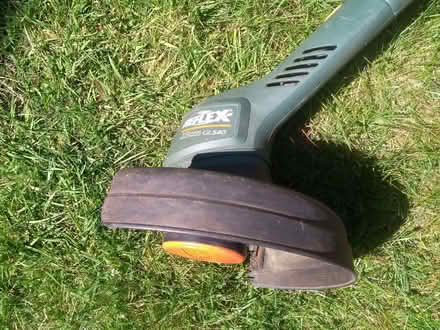 Photo of free Black & Decker corded electric strimmer. Reflex GL540. (IP5) #4