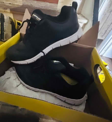 Photo of free Metal toe working shoe (Lewisham SE13) #1