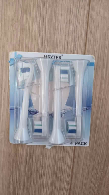 Photo of free 4 x electric toothbrush heads (SW11) #1