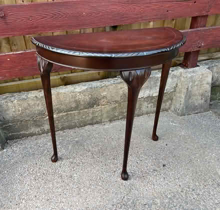 Photo of free Occasional table (Caton) #1