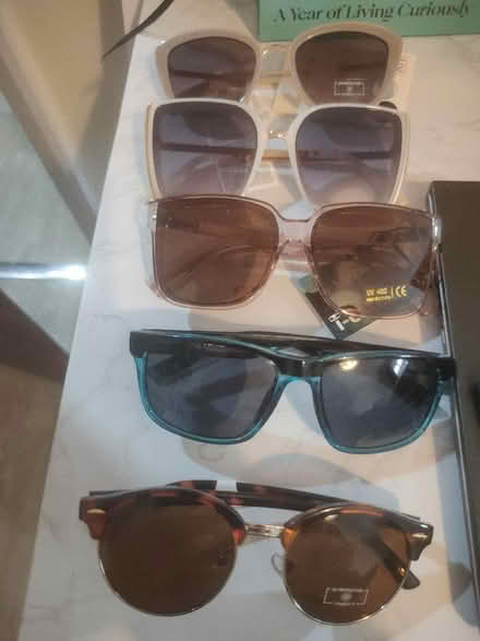 Photo of free Sunglasses-not designer. (Foxwood YO24) #3