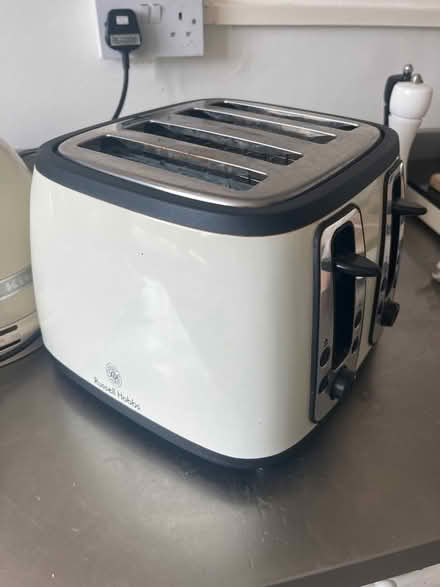 Photo of free Russell Hobbs 4 slice toaster (London Fields E97QJ) #1