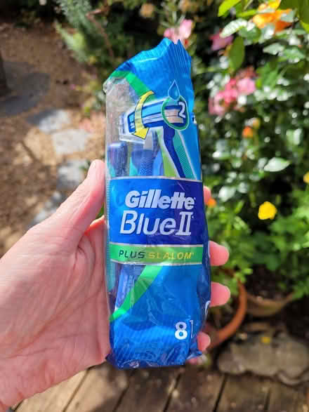 Photo of free Disposable razors (Peasedown St John CP) #1