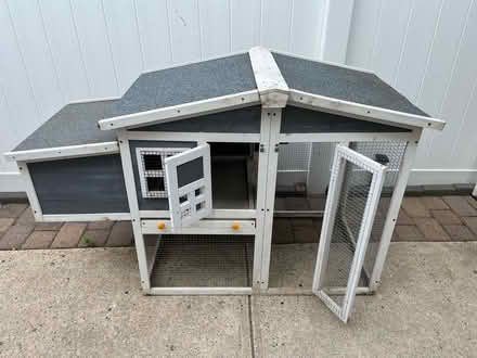 Photo of free Starter Chicken Coop for 2-3 chicks (Fair Lawn, NJ) #2
