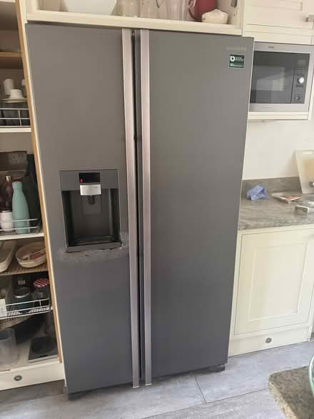 Photo of free American Fridge Freezer (Teddington TW11) #1