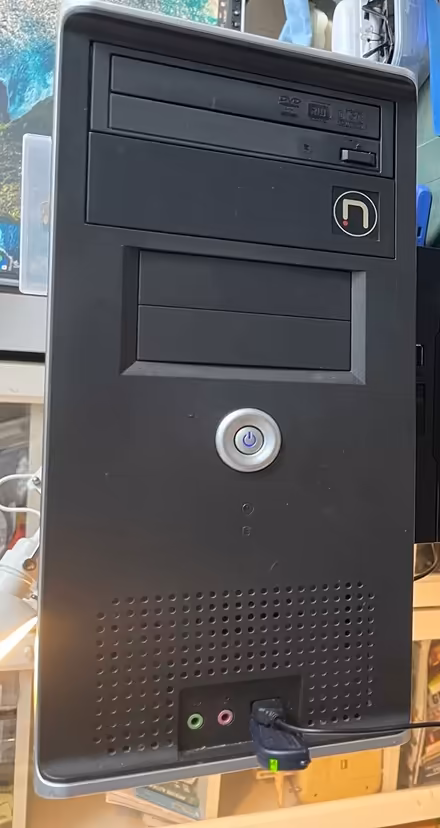 Photo of free Win10 PC for Charity (ealing W5) #1