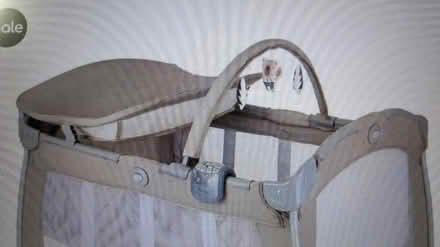 Photo of free Travel cot mobile (Selhurst, CR0) #2