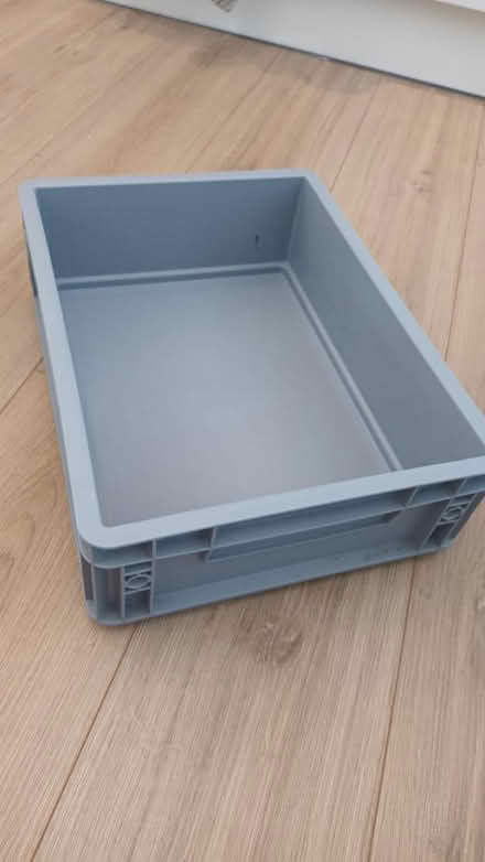 Photo of free 40cm x 30cm grey storage crate (SW11) #1