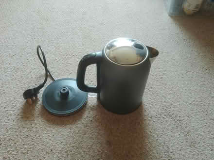 Photo of free Cookworks silver and black Kettle (Harrogate) #4