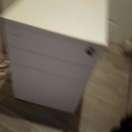 Photo of free 2 white storage cabinets that lock. Both have keys. (Wood Farm OX3) #1