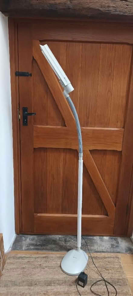 Photo of free Bright floor stand lamp, scruffy. (Simmondley SK13) #1