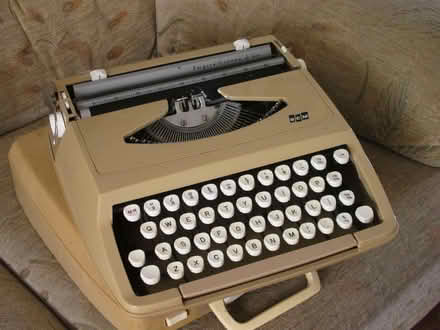 Photo of free typewriters (Royal Leamington Spa CV32) #2
