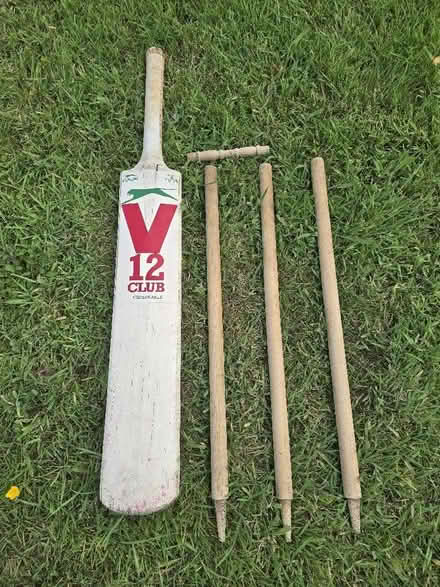 Photo of free Cricket Bat (West Camel BA22) #1
