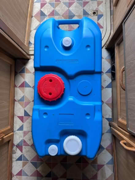 Photo of free 40L Wheeled Water Tank (NR2 near Earlham Cemetery) #1
