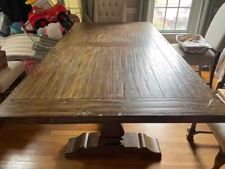Photo of free Haverty’s Avondale Dining Set (Dacula) #2