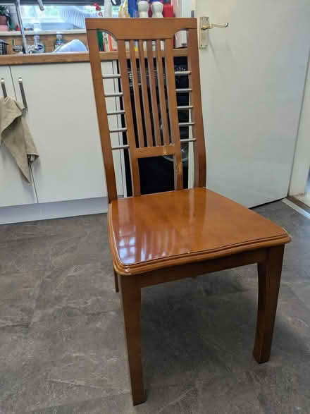 Photo of free 4 dining chairs (Threlkeld) #1