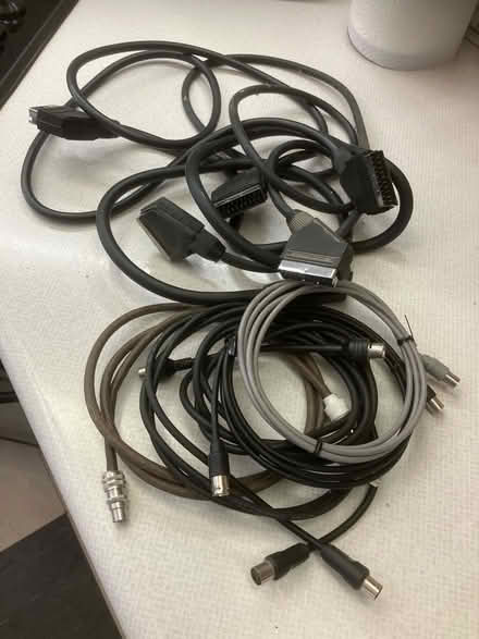 Photo of free SCART and TV aerial cables (OX4 Temple Cowley Oxford) #1